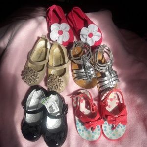 Size 5/6 Toddler shoe bundle.
